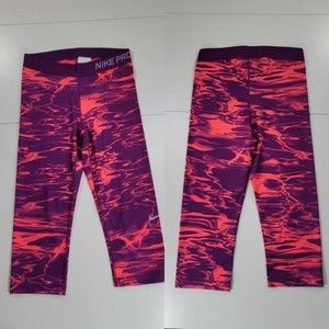 Nike Pro Leggings Women's Size Medium Cropped Capri Running Pink Purple